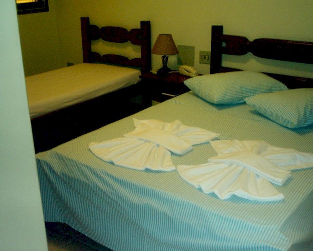 Hotel Families Uberlândia Екстериор снимка